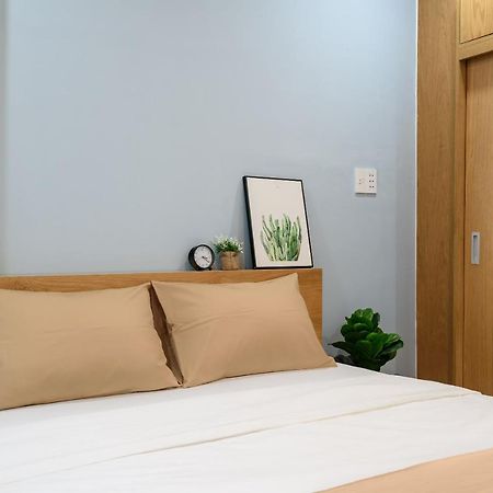 Cozrum Homes - Graceful Corner Ho Chi Minh City Exterior photo